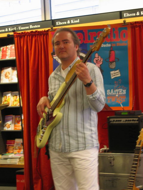 gal/2008/2008 12.04. Mayersche Buchhandlung CD Praesentation/IMG_3802.JPG